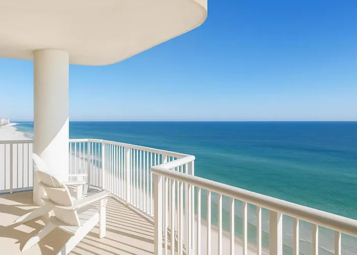 Island Royale- Beachfront Penthouse Apartment *