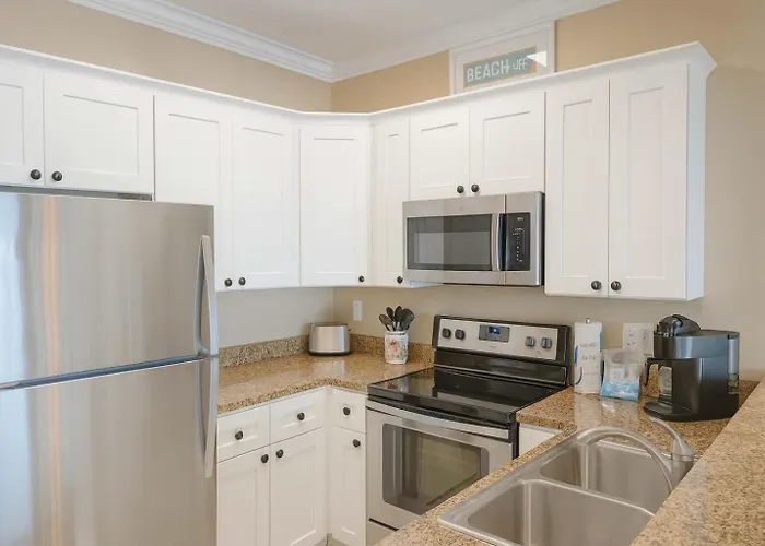 Island Royale- Beachfront Penthouse Apartment Gulf Shores