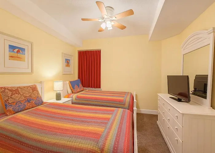 Island Royale- Beachfront Penthouse Apartment *