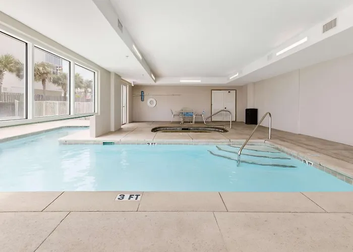 Apartment Island Royale- Beachfront Penthouse